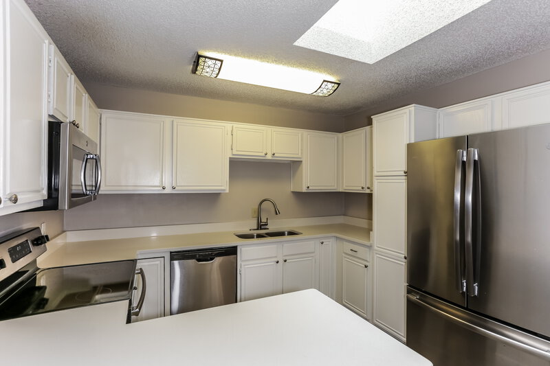 2,495/Mo, 1111 Stone Creek Dr Mansfield, TX 76063 Kitchen View