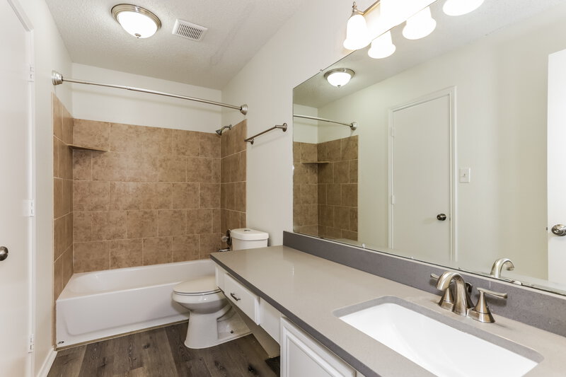 2,495/Mo, 1111 Stone Creek Dr Mansfield, TX 76063 Main Bathroom View