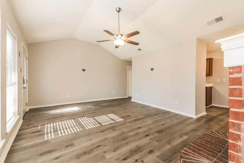 1,910/Mo, 1125 Lake Haven Drive Little Elm, TX 75068 Living Room View 2
