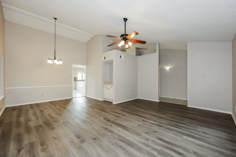 2,375/Mo, 5215 Nocona Lane Arlington, TX 76018 Family Room View