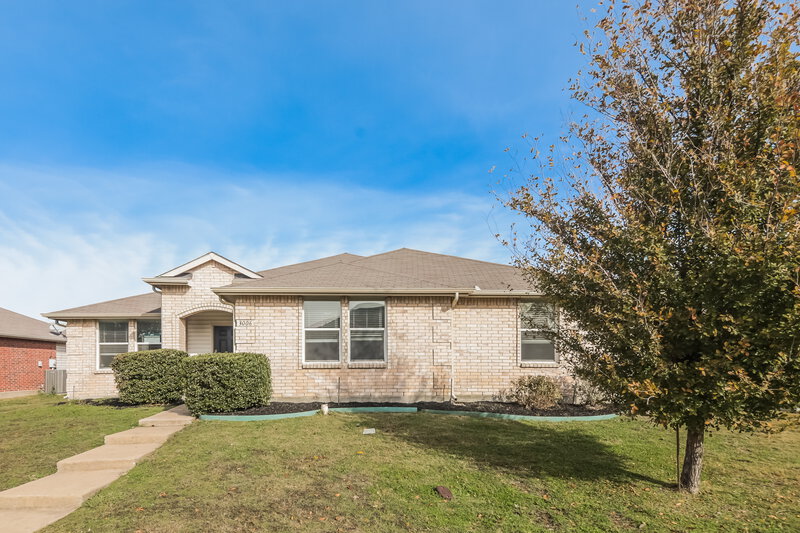 2,075/Mo, 3006 Dusty Ridge Drive Rockwall, TX 75032 External View