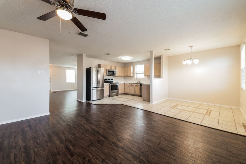 2,075/Mo, 3006 Dusty Ridge Drive Rockwall, TX 75032 Living Room View 2