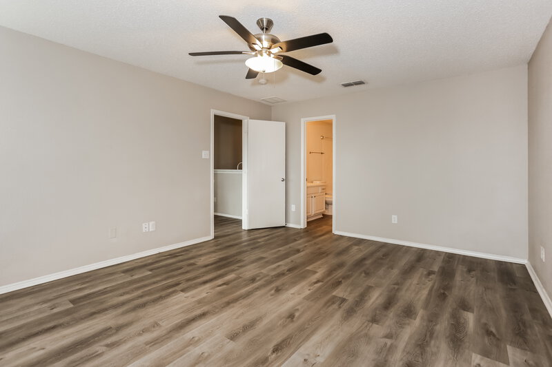 1,805/Mo, 10213 Dallam Lane Fort Worth, TX 76108 Main Bedroom View 2