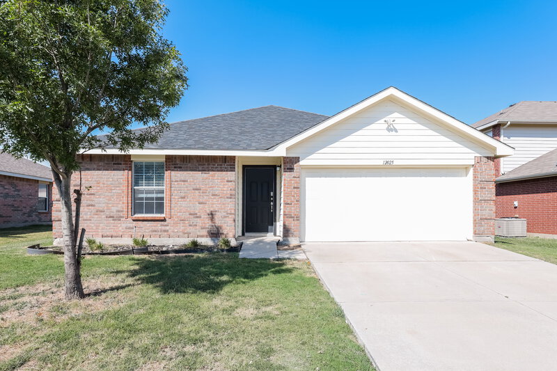 2,105/Mo, 12025 Arbor Lake Rd Rhome, TX 76078 External View