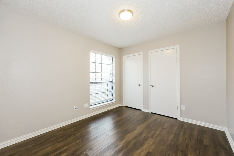 2,120/Mo, 907 Cedar Run Dr Duncanville, TX 75137 Bedroom View