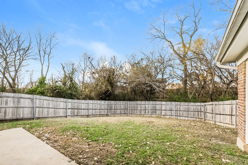 2,120/Mo, 907 Cedar Run Dr Duncanville, TX 75137 Exterior View