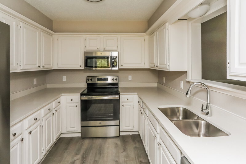 2,290/Mo, 1011 Brookside Dr Cedar Hill, TX 75104 Kitchen View