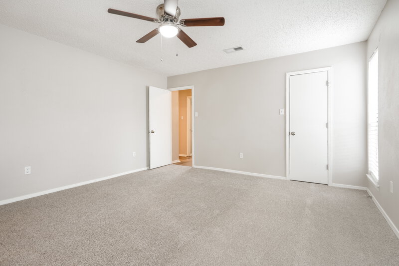 1,935/Mo, 6628 Brookdale Dr Watauga, TX 76148 Main Bedroom View