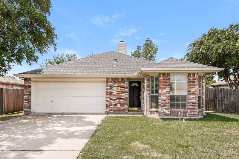 1,815/Mo, 1213 Misty Meadow Dr Midlothian, TX 76065 External View