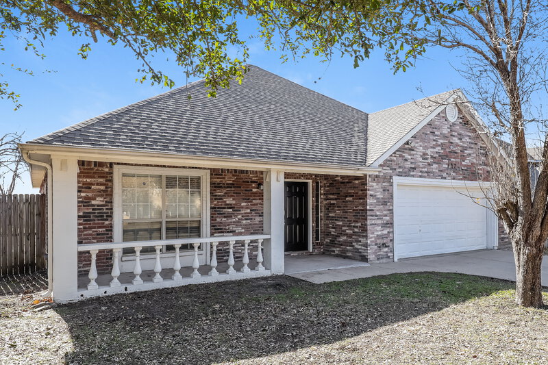 2,355/Mo, 107 Vine St Glenn Heights, TX 75154 Front View