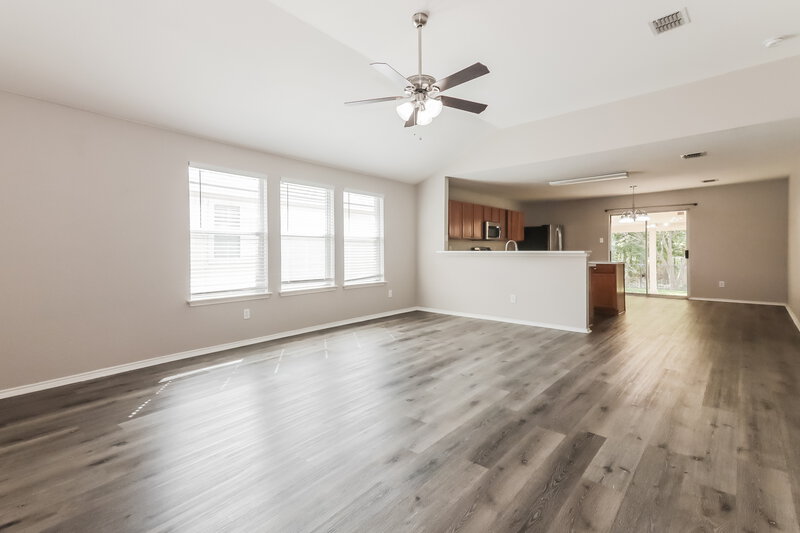 2,135/Mo, 1410 Post Oak Trl Anna, TX 75409 Living Room View