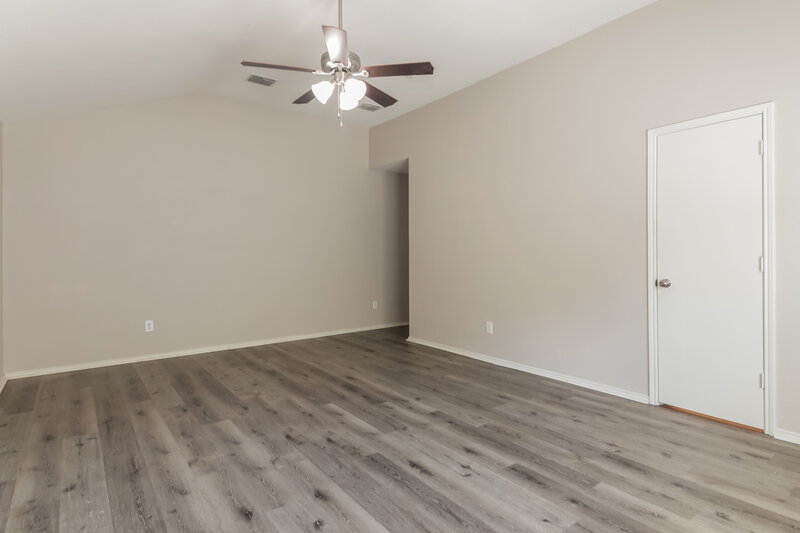2,135/Mo, 1410 Post Oak Trl Anna, TX 75409 Main Bedroom View 2