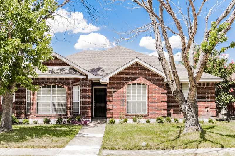 3,000/Mo, 2823 Saint Martin Lancaster, TX 75146 External View