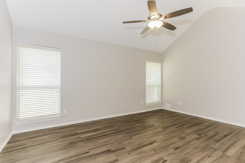 3,000/Mo, 2823 Saint Martin Lancaster, TX 75146 Main Bedroom View 2