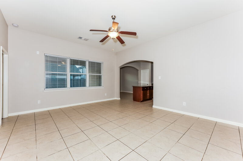 2,015/Mo, 4144 Tower Ln Crowley, TX 76036 Living Room View