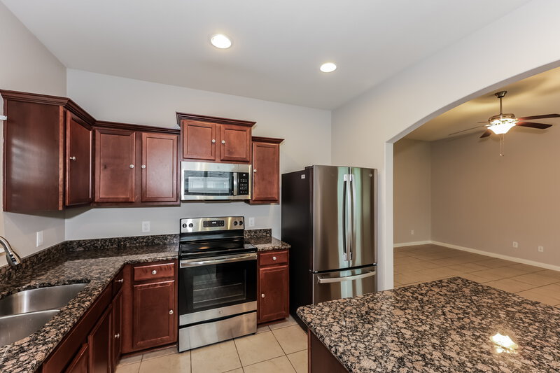 2,035/Mo, 4144 Tower Ln Crowley, TX 76036 Kitchen View 2