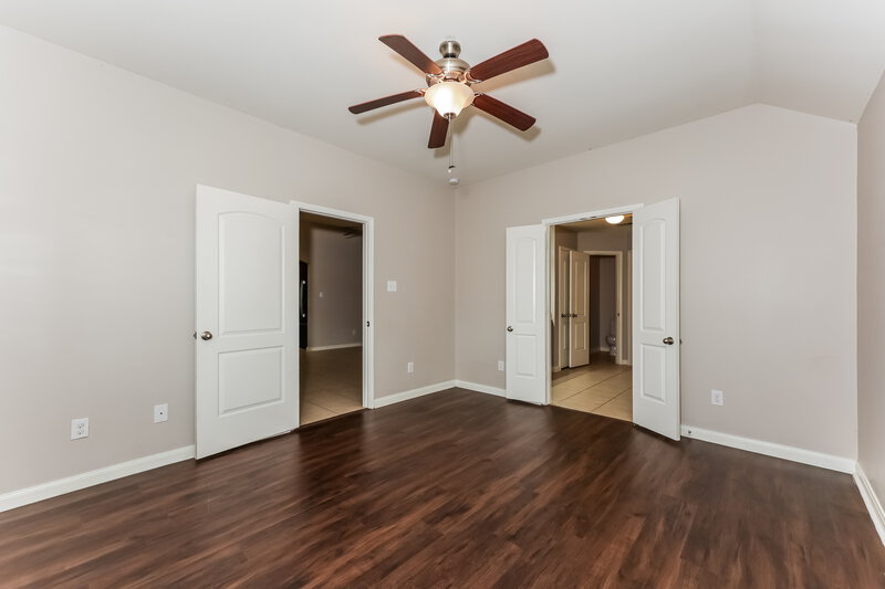 2,015/Mo, 4144 Tower Ln Crowley, TX 76036 Main Bedroom View