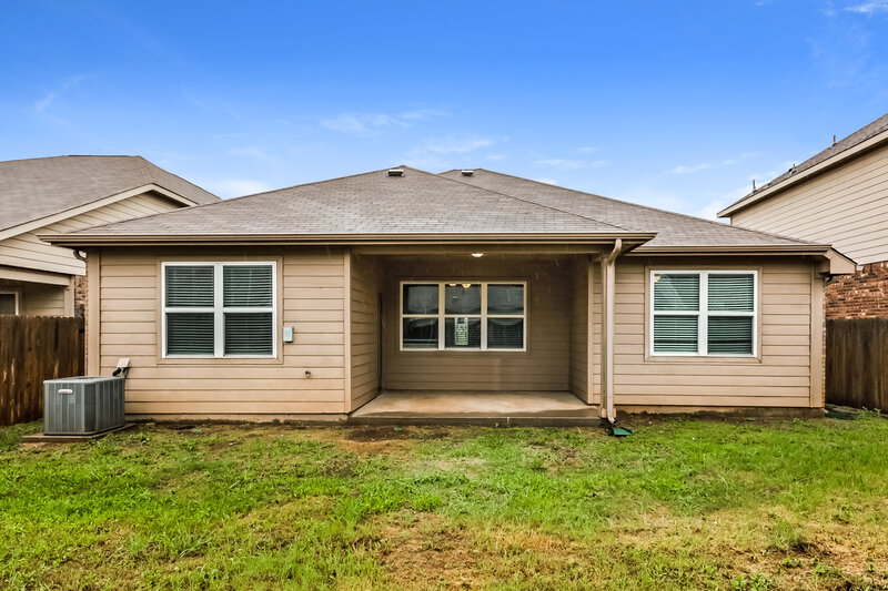 2,035/Mo, 4144 Tower Ln Crowley, TX 76036 Rear View