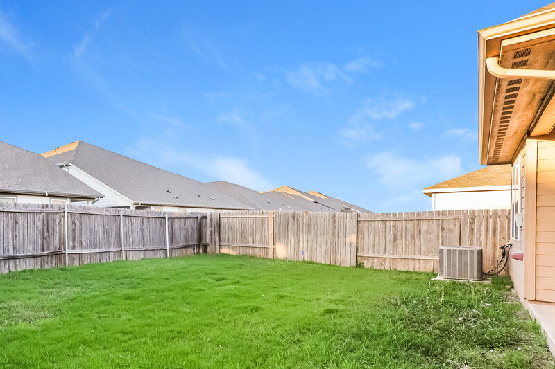 2,015/Mo, 4144 Tower Ln Crowley, TX 76036 Rear View