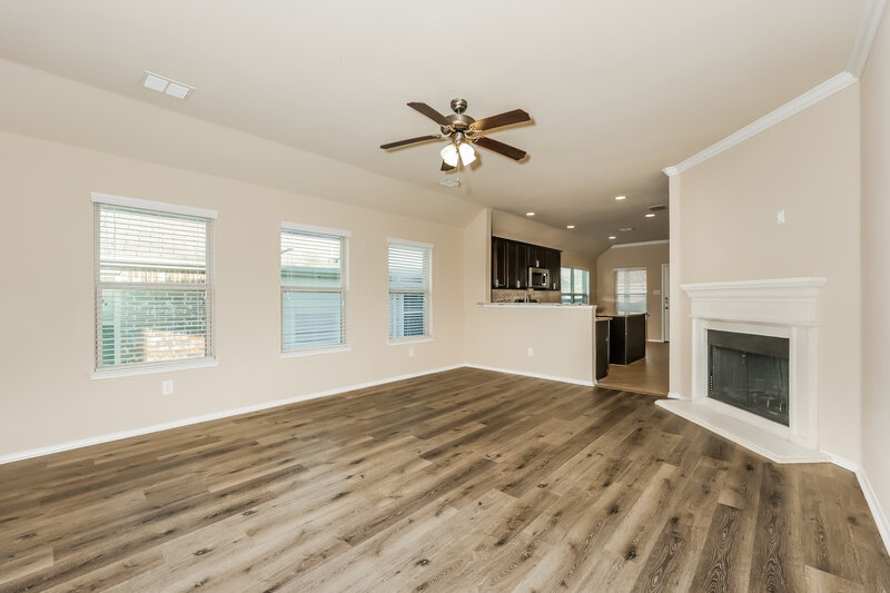 2,135/Mo, 517 Pawnee St Cross Roads, TX 76227 Living Room View 3