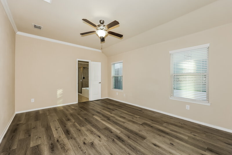 2,135/Mo, 517 Pawnee St Cross Roads, TX 76227 Main Bedroom View