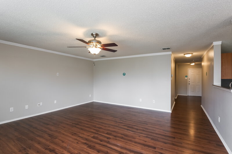 2,270/Mo, 1705 Hickory Creek Ln Rockwall, TX 75032 Living Room View 3