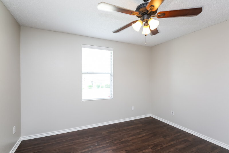 2,270/Mo, 1705 Hickory Creek Ln Rockwall, TX 75032 Bedroom View 3