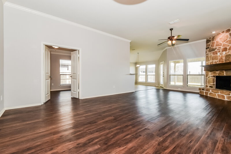 2,165/Mo, 720 Valley Court Royse City, TX 75189 Living Room View