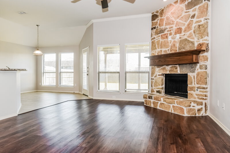 2,165/Mo, 720 Valley Court Royse City, TX 75189 Living Room View 2