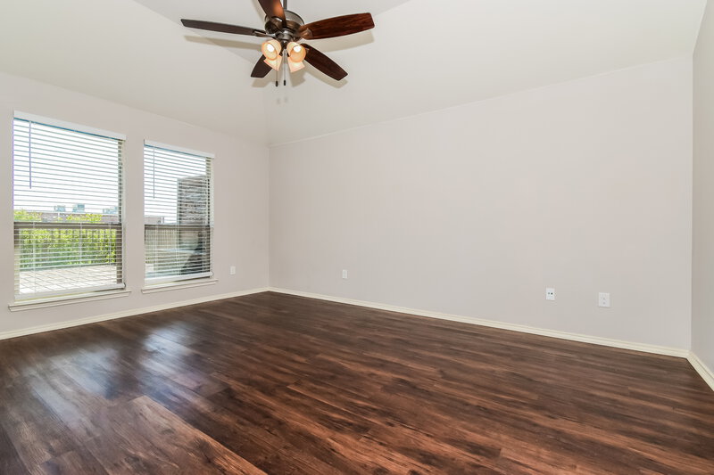 2,165/Mo, 720 Valley Court Royse City, TX 75189 Main Bedroom View