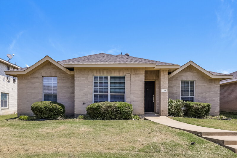 2,415/Mo, 712 Duke Drive Desoto, TX 75115 External View