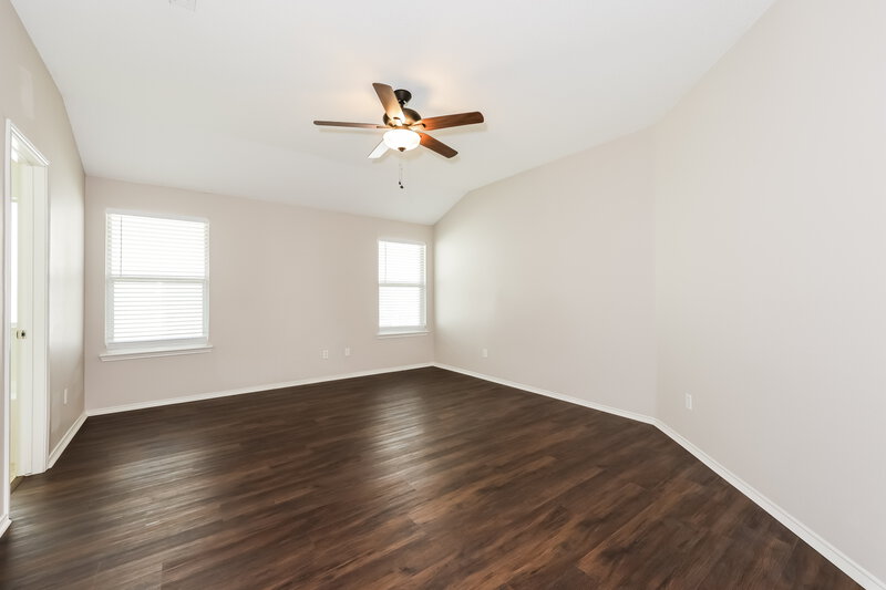 2,415/Mo, 712 Duke Drive Desoto, TX 75115 Main Bedroom View 2