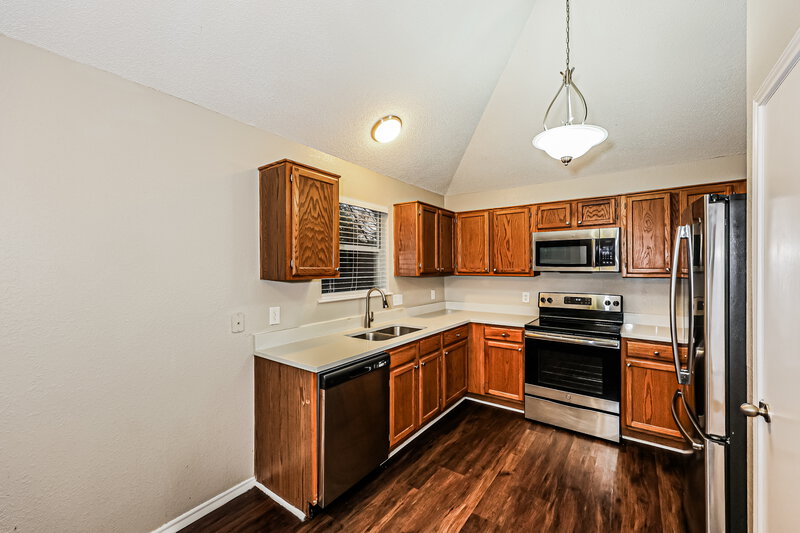 1,910/Mo, 208 Vines Dr Cedar Hill, TX 75104 Kitchen View