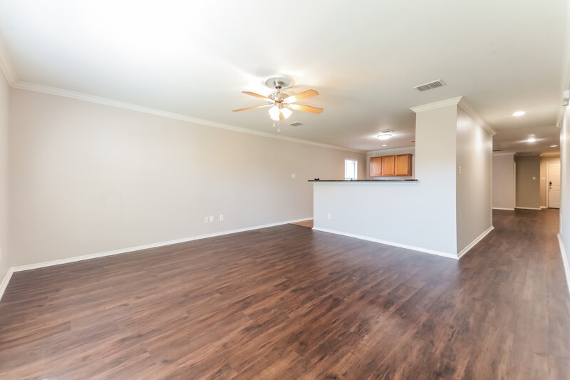 1,870/Mo, 1210 Sage Dr Princeton, TX 75407 Living Room View 2