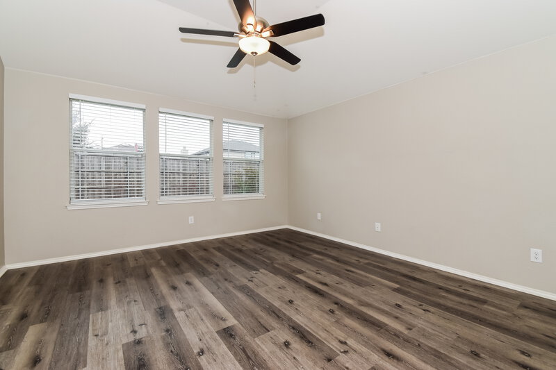2,040/Mo, 2117 Athabasca Falls Drive Anna, TX 75409 Main Bedroom View