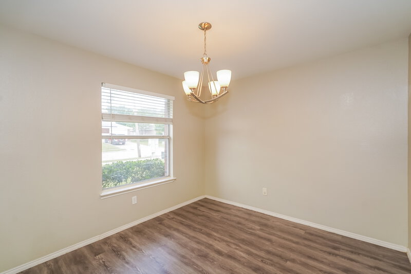 2,300/Mo, 2308 Overlook Ln Denton, TX 76207 Dining Room View