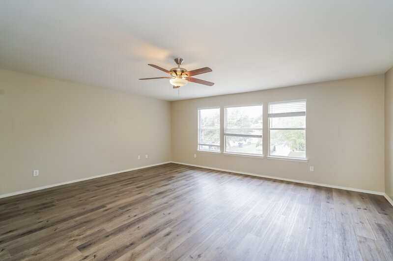 2,300/Mo, 2308 Overlook Ln Denton, TX 76207 Main Bedroom View