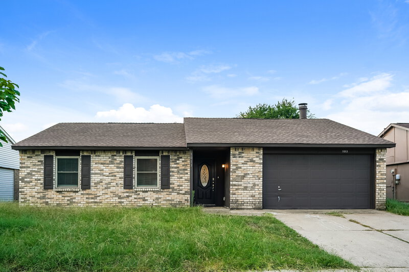 1,880/Mo, 1013 Fort Scott Trail Grand Prairie, TX 75052 External View