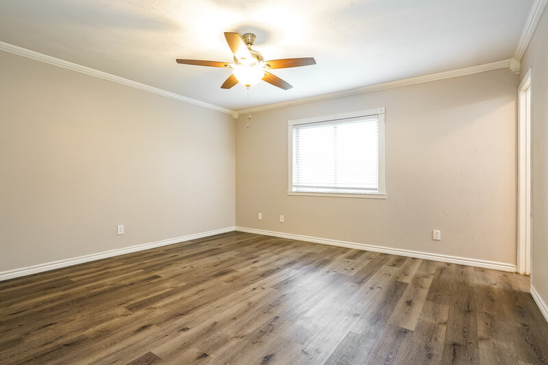 1,880/Mo, 1013 Fort Scott Trail Grand Prairie, TX 75052 Main Bedroom View