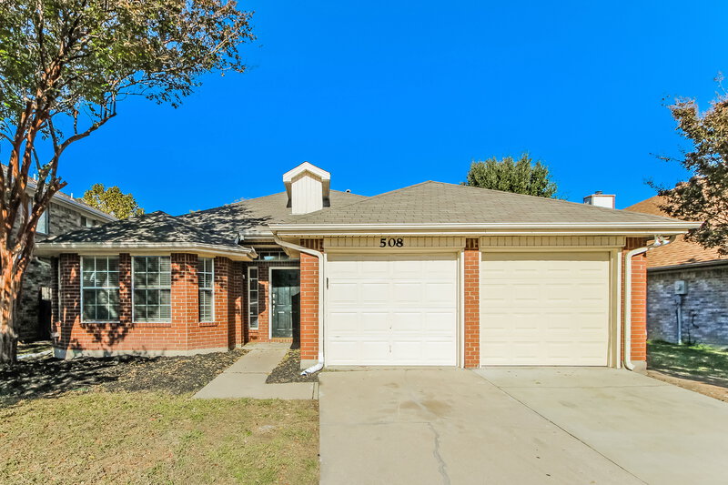 2,275/Mo, 508 Woodacre Dr Grand Prairie, TX 75052 External View