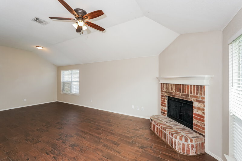 2,155/Mo, 1320 Sierra Blanca Dr Burleson, TX 76028 Living Room View 3