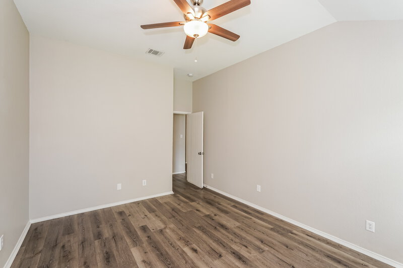 2,155/Mo, 1320 Sierra Blanca Dr Burleson, TX 76028 Main Bedroom View 2