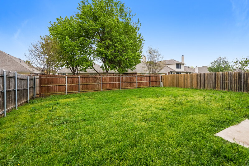 2,155/Mo, 1320 Sierra Blanca Dr Burleson, TX 76028 Rear View
