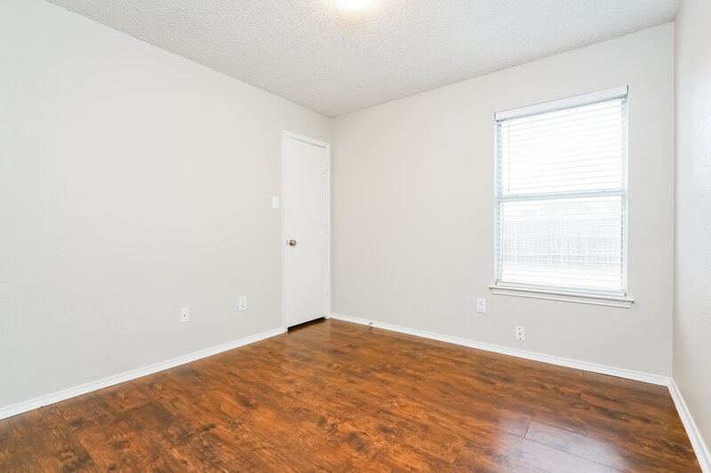 2,060/Mo, 5528 Edendale Drive Arlington, TX 76018 Bedroom View
