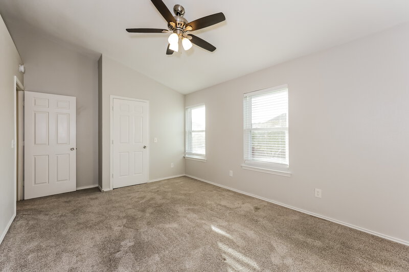 2,410/Mo, 305 Chapman St Cedar Hill, TX 75104 Main Bedroom View 2
