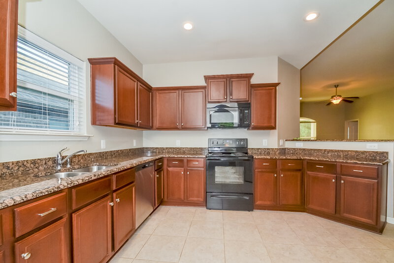 1,875/Mo, 2220 Mulberry Drive Anna, TX 75409 Kitchen View 2