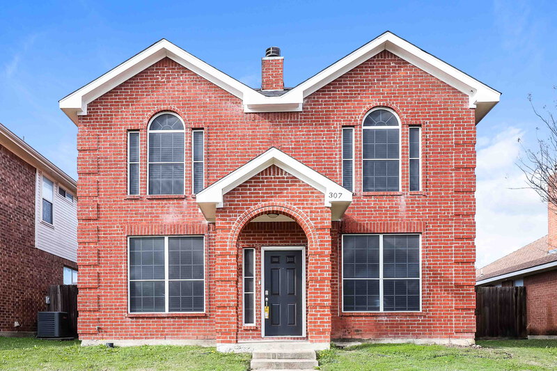 2,740/Mo, 307 Alpine Drive DeSoto, TX 75115 External View