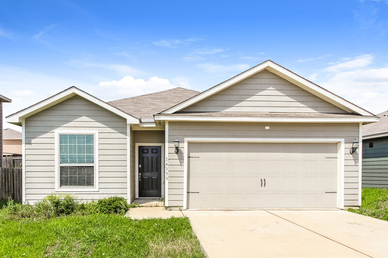 2,025/Mo, 14333 Wrangler Way Dallas, TX 75253 External View