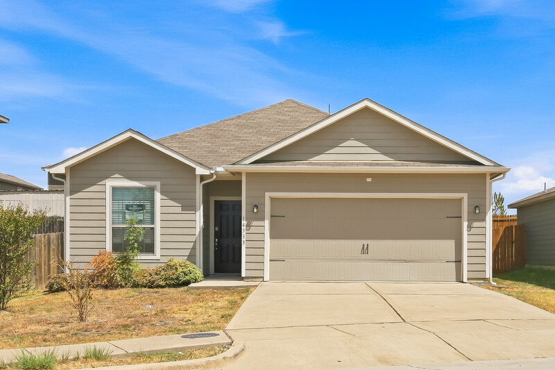 2,035/Mo, 14333 Wrangler Way Dallas, TX 75253 External View