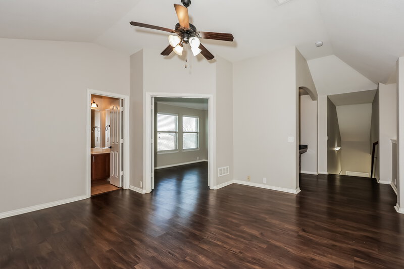 2,430/Mo, 656 Brooks St Crowley, TX 76036 Loft View